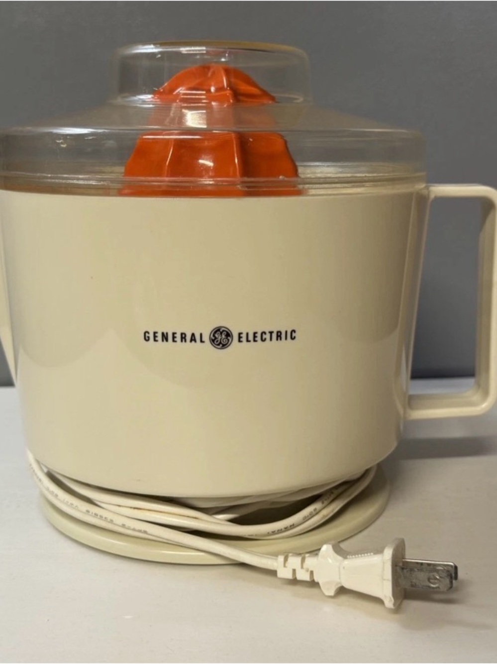 General Electric Juicer Vintage Model J-1 Works canning, preserving, kitchen